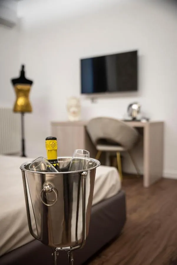 Fervore Luxury Rooms Palermo Bed & Breakfast