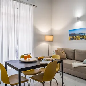Open Sicily Homes - Near The Train Station Apart-hotel